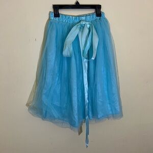 Dancina Elegant Blue Tulle Skirt Size Large